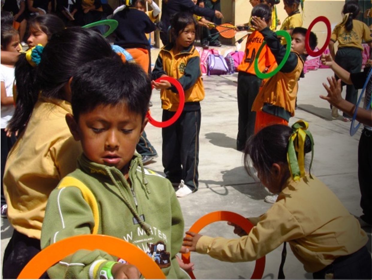 Circus Hannes op bezoek bij Adesa in Peru